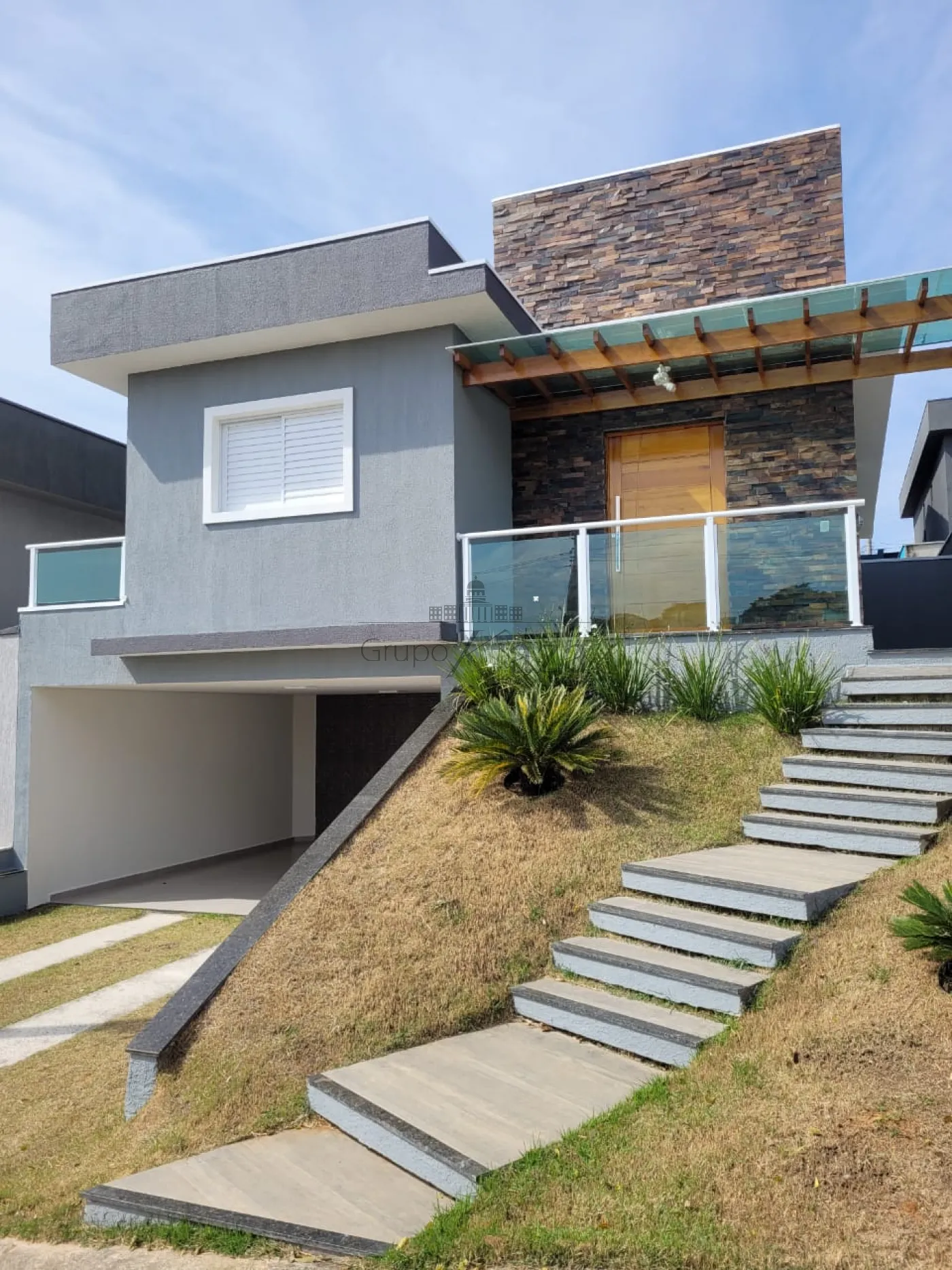 Foto 1 de Casa Condomínio em Jardim Panorama, Jacareí - imagem 1 Foto 1 de Casa Condomínio em Jardim Panorama, Jacareí - imagem 1