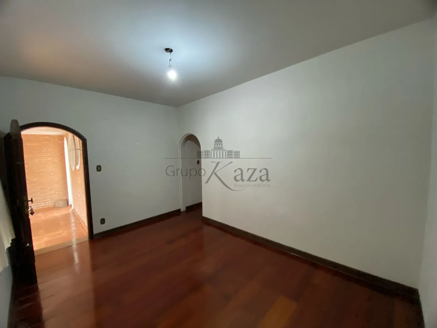 Foto 4 de Comercial Casa em Vila Betânia, São José dos Campos - imagem 4