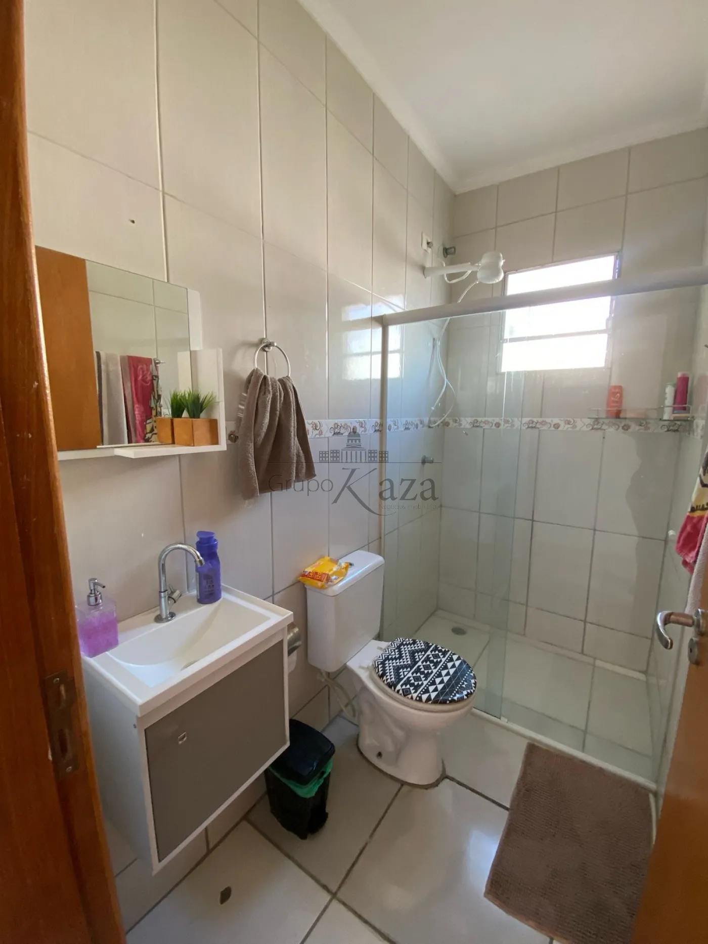 Foto 9 de Casa Padrão em Jardim dos Bandeirantes, São José dos Campos - imagem 9
