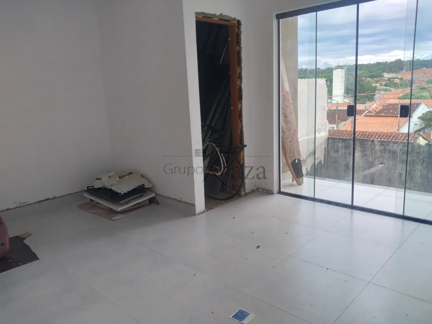 Foto 11 de Casa Sobrado em Vila Monterrey, São José dos Campos - imagem 11
