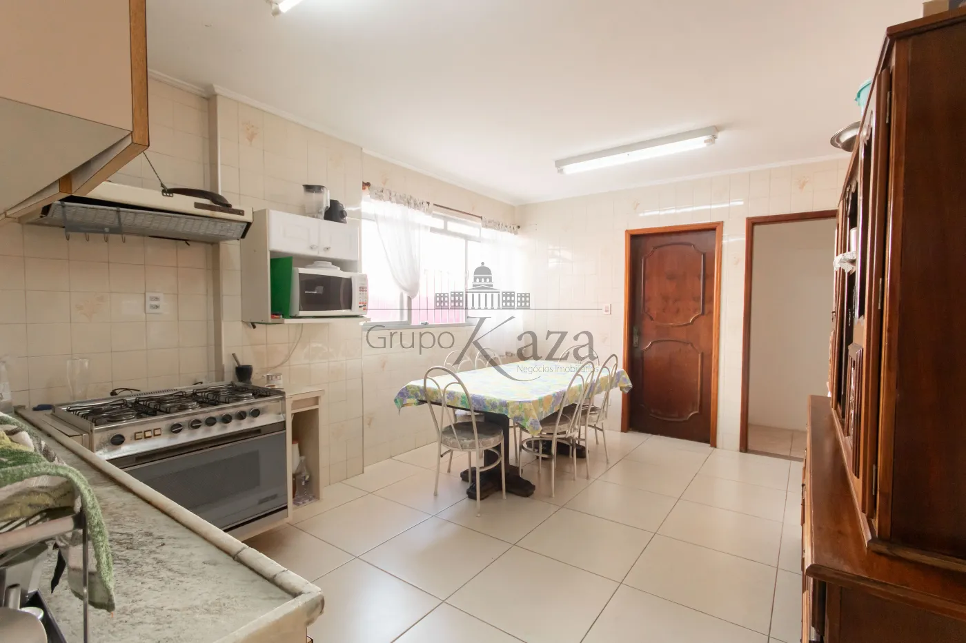Foto 5 de Casa Comercial  Residencial em Bosque dos Eucaliptos, São José dos Campos - imagem 5
