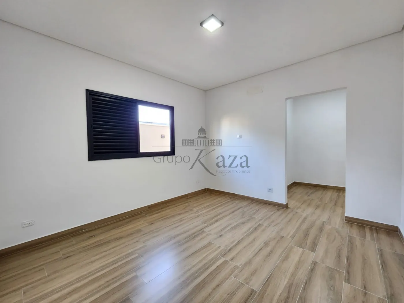 Foto 13 de Casa Condomínio em Parque Residencial Maria Elmira, Caçapava - imagem 13