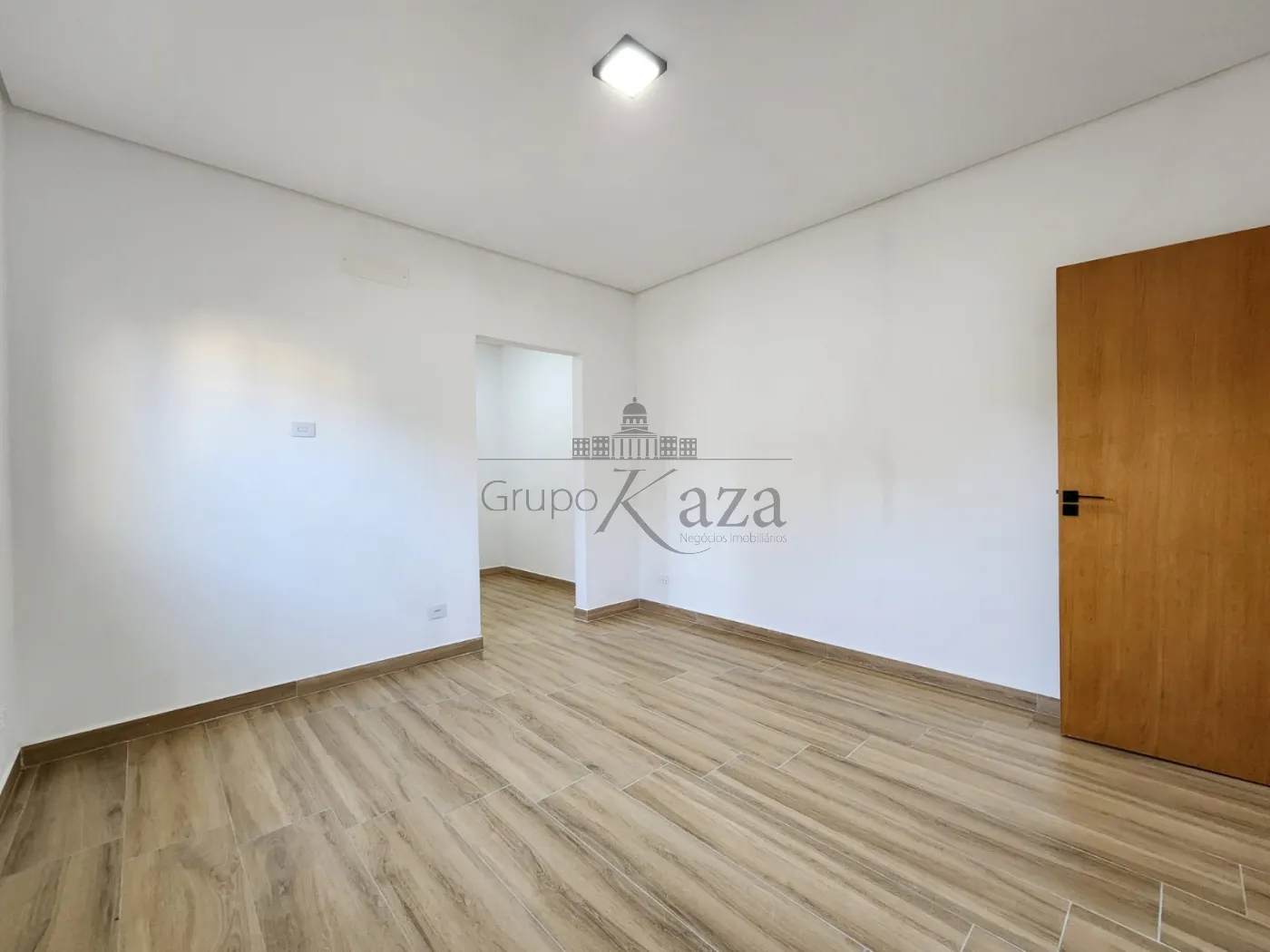 Foto 11 de Casa Condomínio em Parque Residencial Maria Elmira, Caçapava - imagem 11