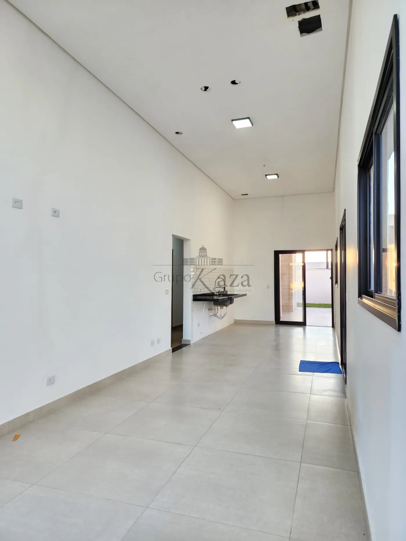 Foto 3 de Casa Condomínio em Parque Residencial Maria Elmira, Caçapava - imagem 3