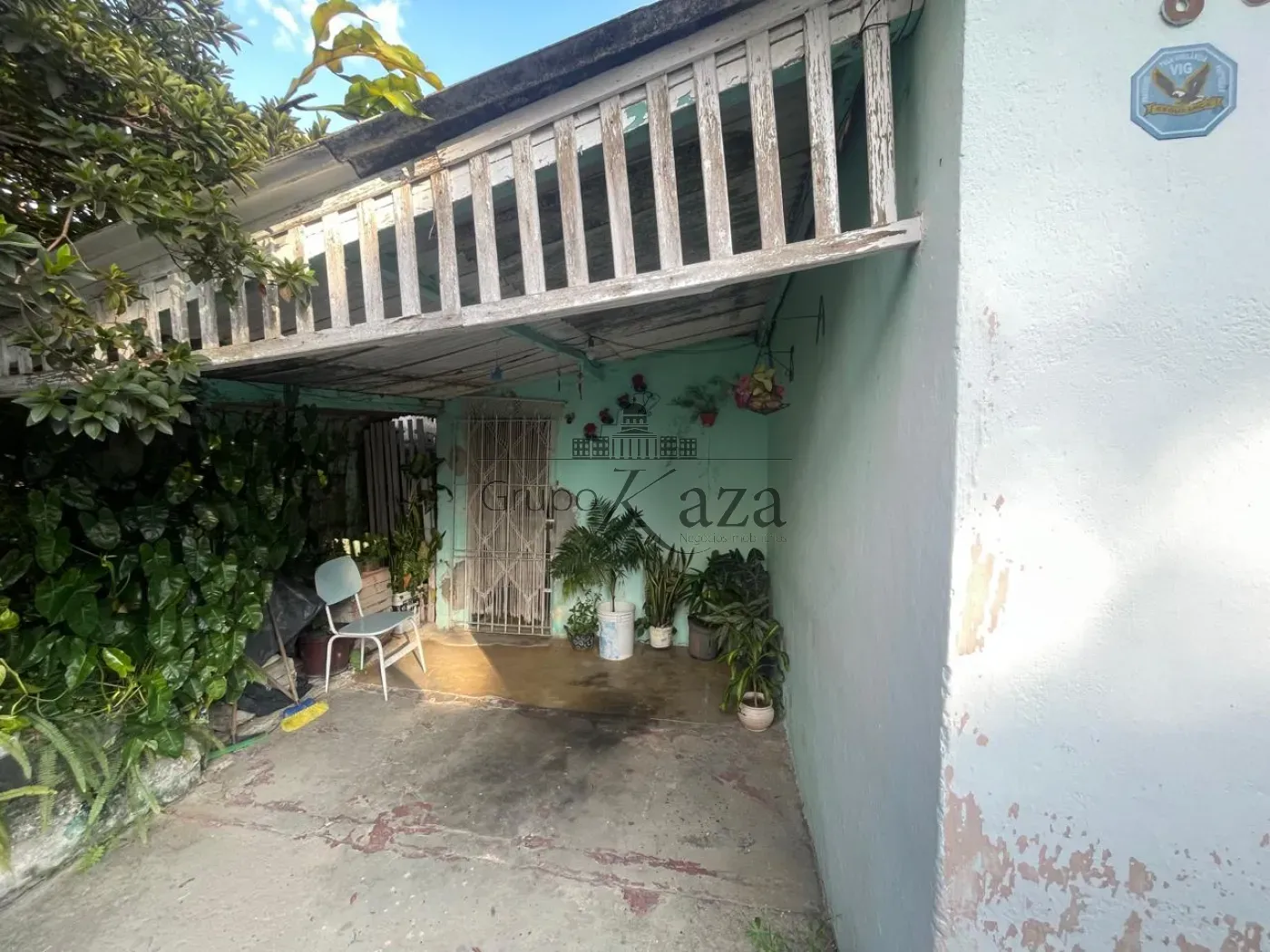 Foto 1 de Casa Padrão em Vila Guaianazes, São José dos Campos - imagem 1