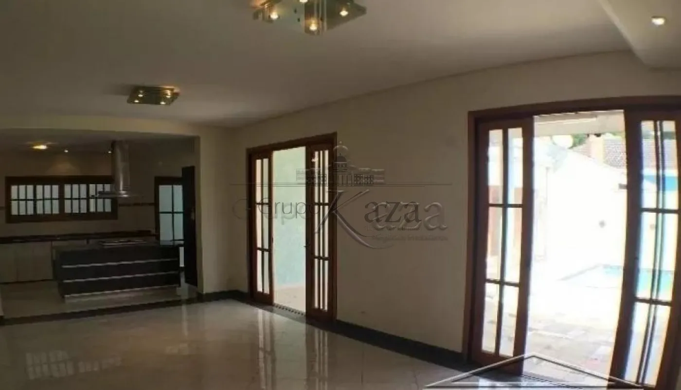 Foto 1 de Casa Condomínio em Vila Branca, Jacareí - imagem 1