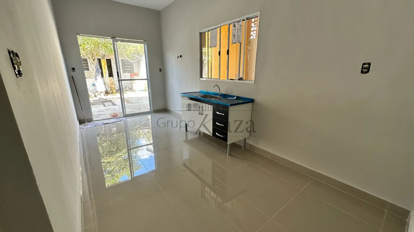 Foto 3 de Casa Padrão em Vila Maria, São José dos Campos - imagem 3