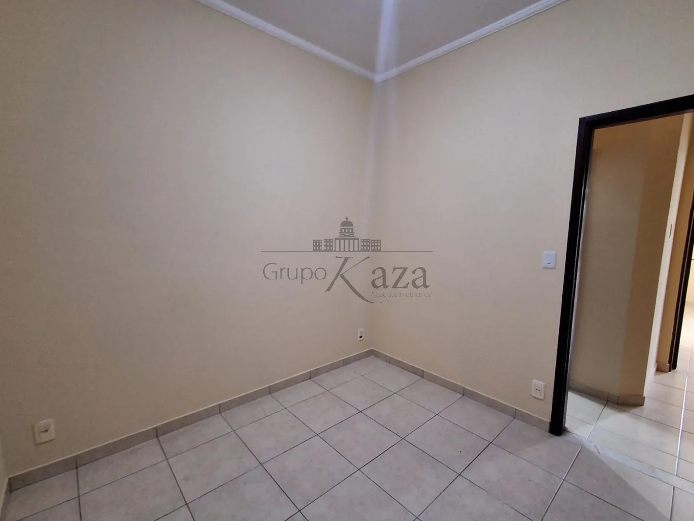 Foto 14 de Casa Padrão em Residencial Cambuí, São José dos Campos - imagem 14