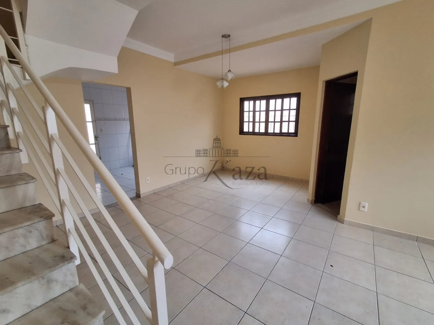 Foto 3 de Casa Padrão em Residencial Cambuí, São José dos Campos - imagem 3
