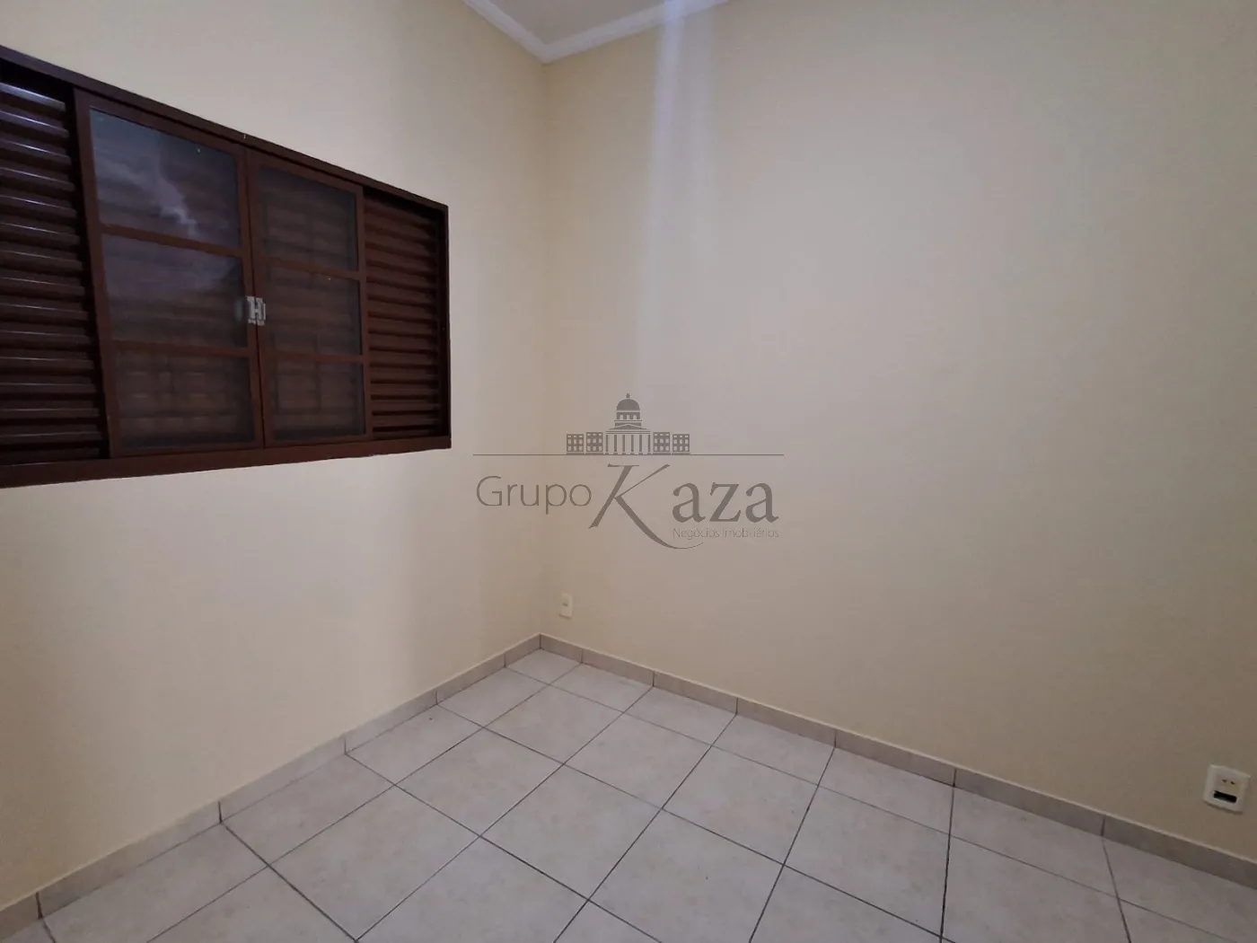 Foto 24 de Casa Padrão em Residencial Cambuí, São José dos Campos - imagem 24