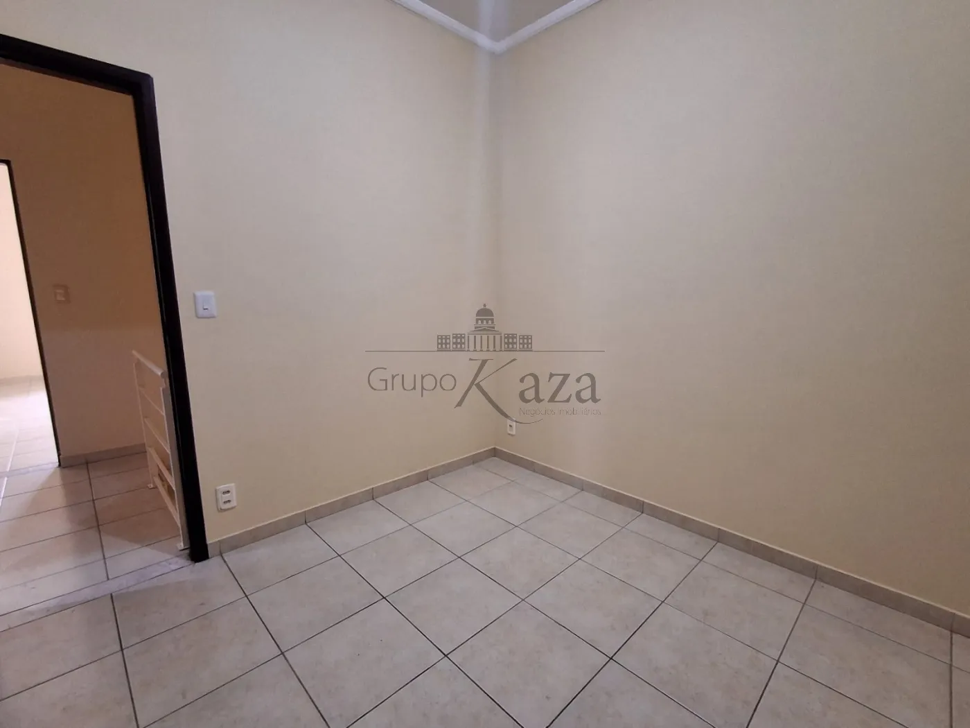 Foto 26 de Casa Padrão em Residencial Cambuí, São José dos Campos - imagem 26
