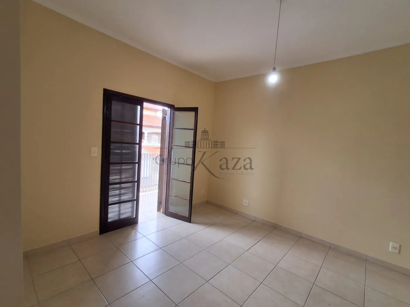 Foto 15 de Casa Padrão em Residencial Cambuí, São José dos Campos - imagem 15