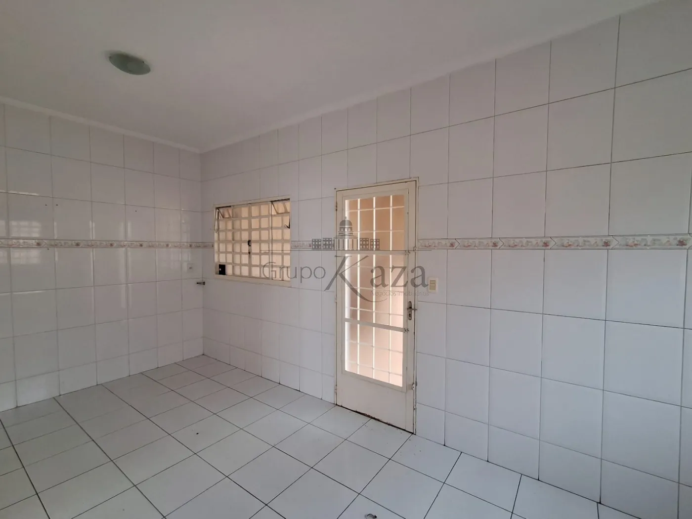 Foto 7 de Casa Padrão em Residencial Cambuí, São José dos Campos - imagem 7