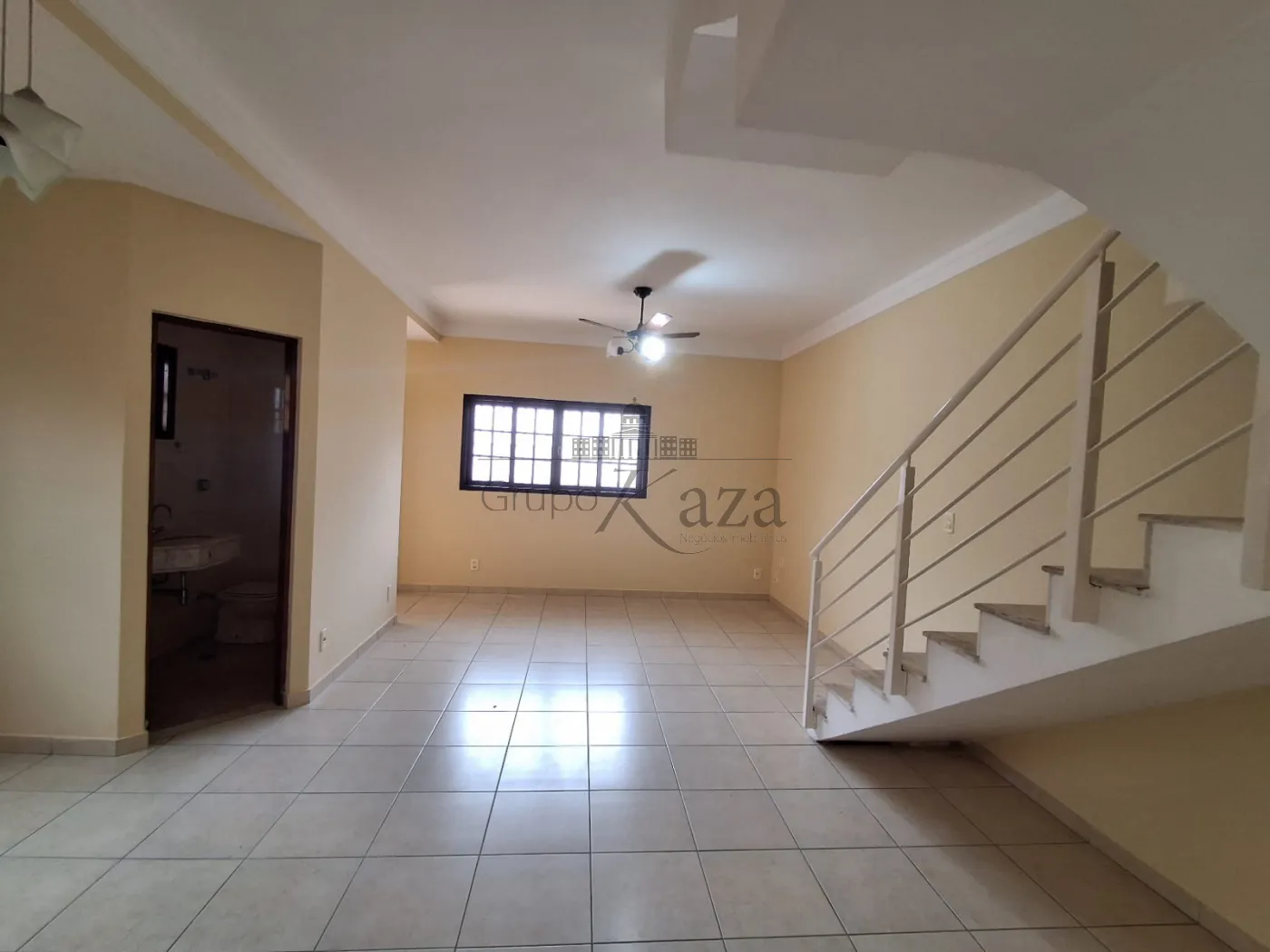 Foto 2 de Casa Padrão em Residencial Cambuí, São José dos Campos - imagem 2