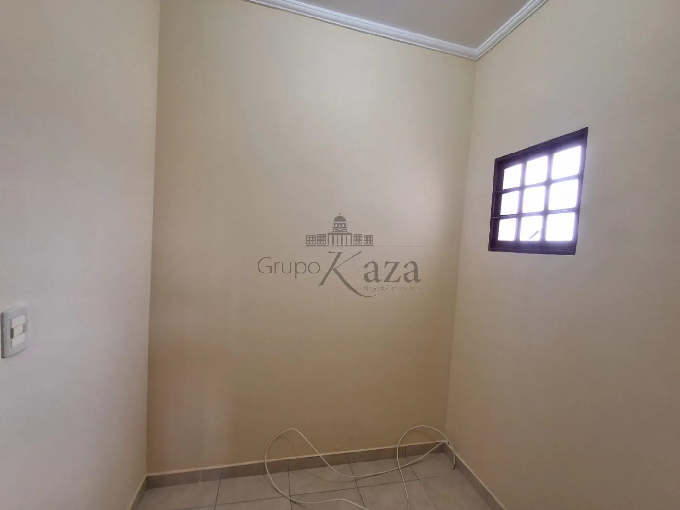 Foto 17 de Casa Padrão em Residencial Cambuí, São José dos Campos - imagem 17