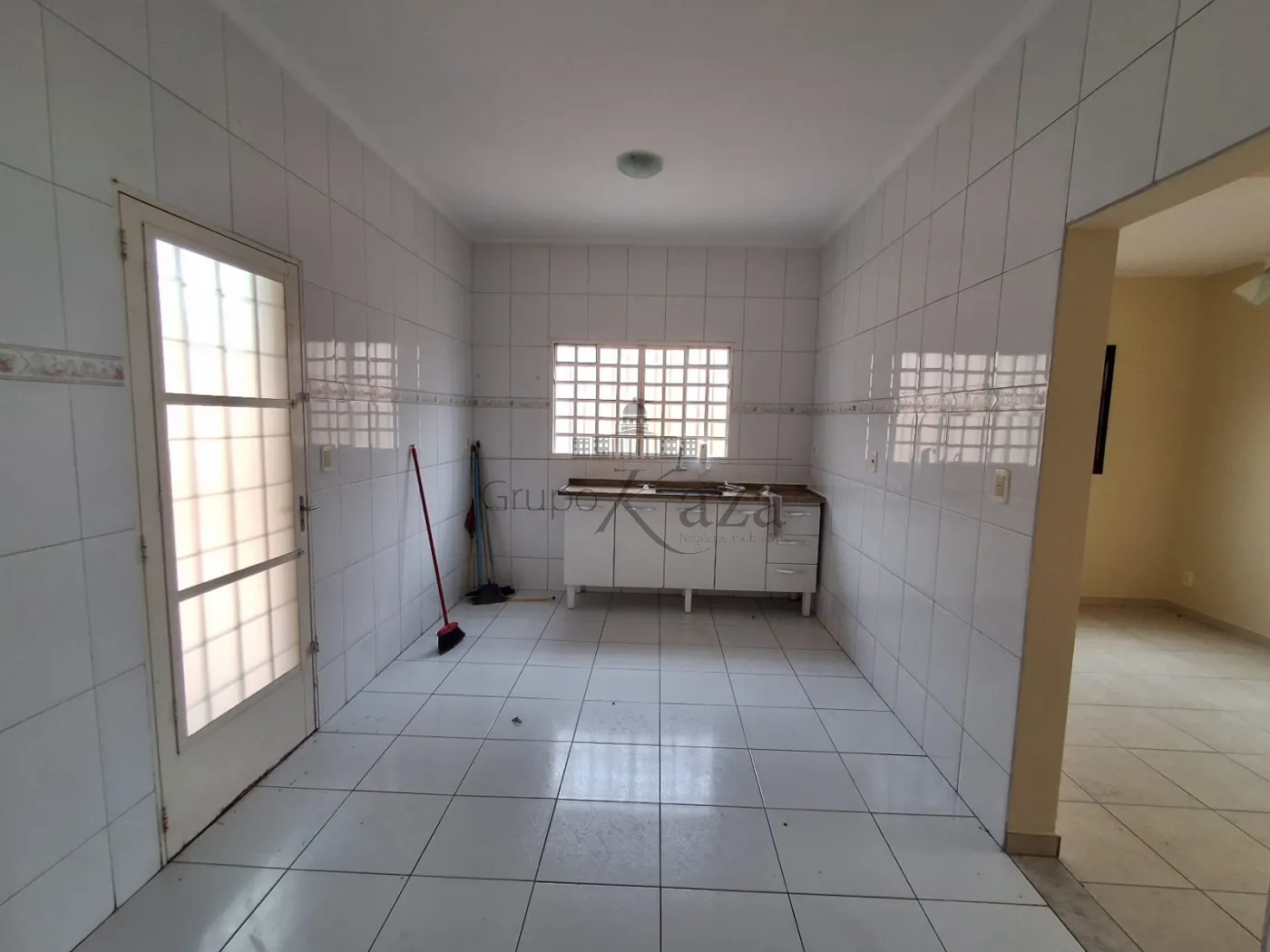 Foto 6 de Casa Padrão em Residencial Cambuí, São José dos Campos - imagem 6