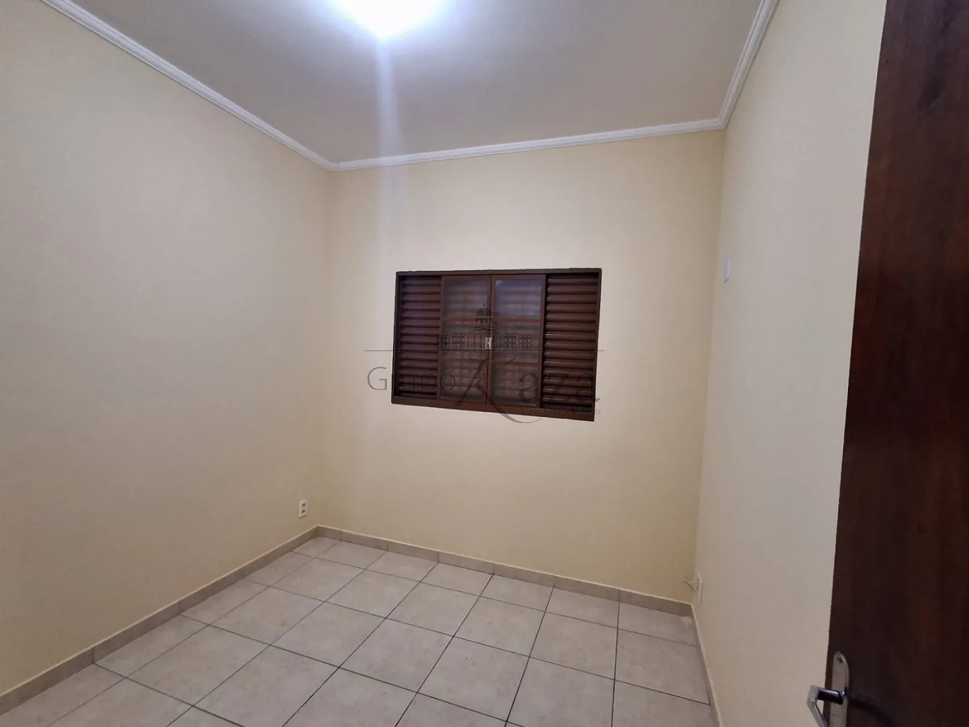 Foto 21 de Casa Padrão em Residencial Cambuí, São José dos Campos - imagem 21