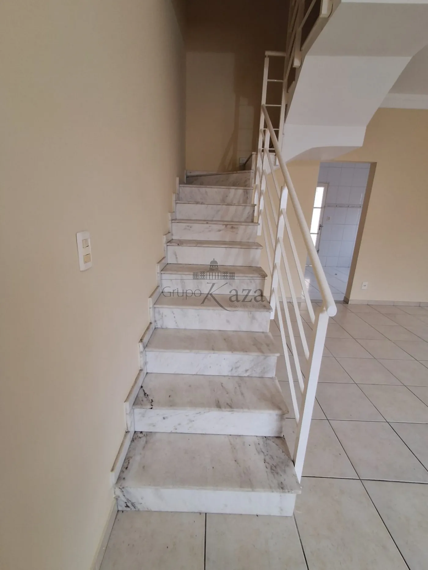 Foto 10 de Casa Padrão em Residencial Cambuí, São José dos Campos - imagem 10