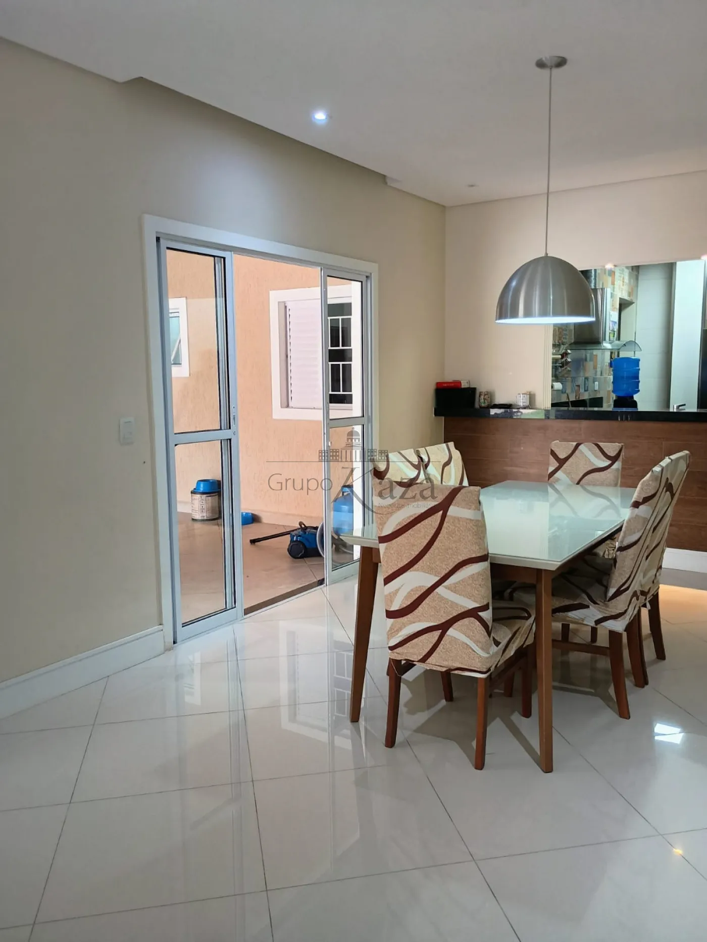 Foto 6 de Casa Padrão em Jardim Colonia, Jacareí - imagem 6