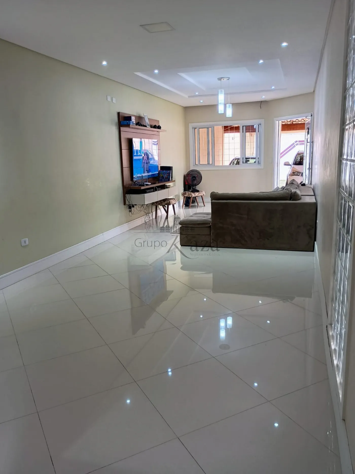 Foto 8 de Casa Padrão em Jardim Colonia, Jacareí - imagem 8