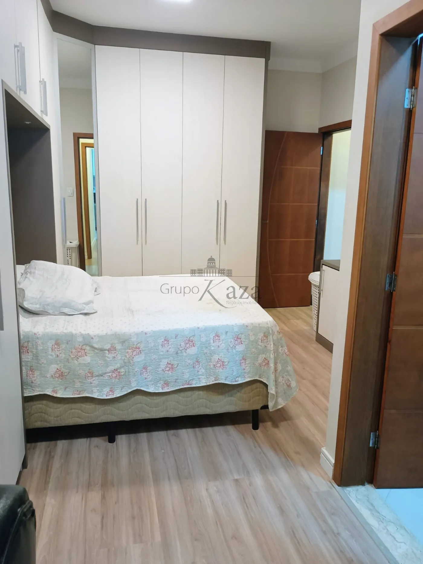 Foto 14 de Casa Padrão em Jardim Colonia, Jacareí - imagem 14