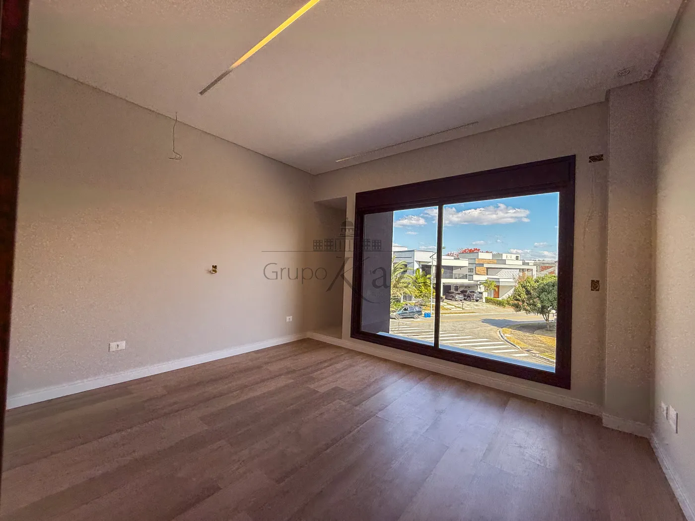 Foto 16 de Casa Condomínio em Jardim do Golfe, São José dos Campos - imagem 16