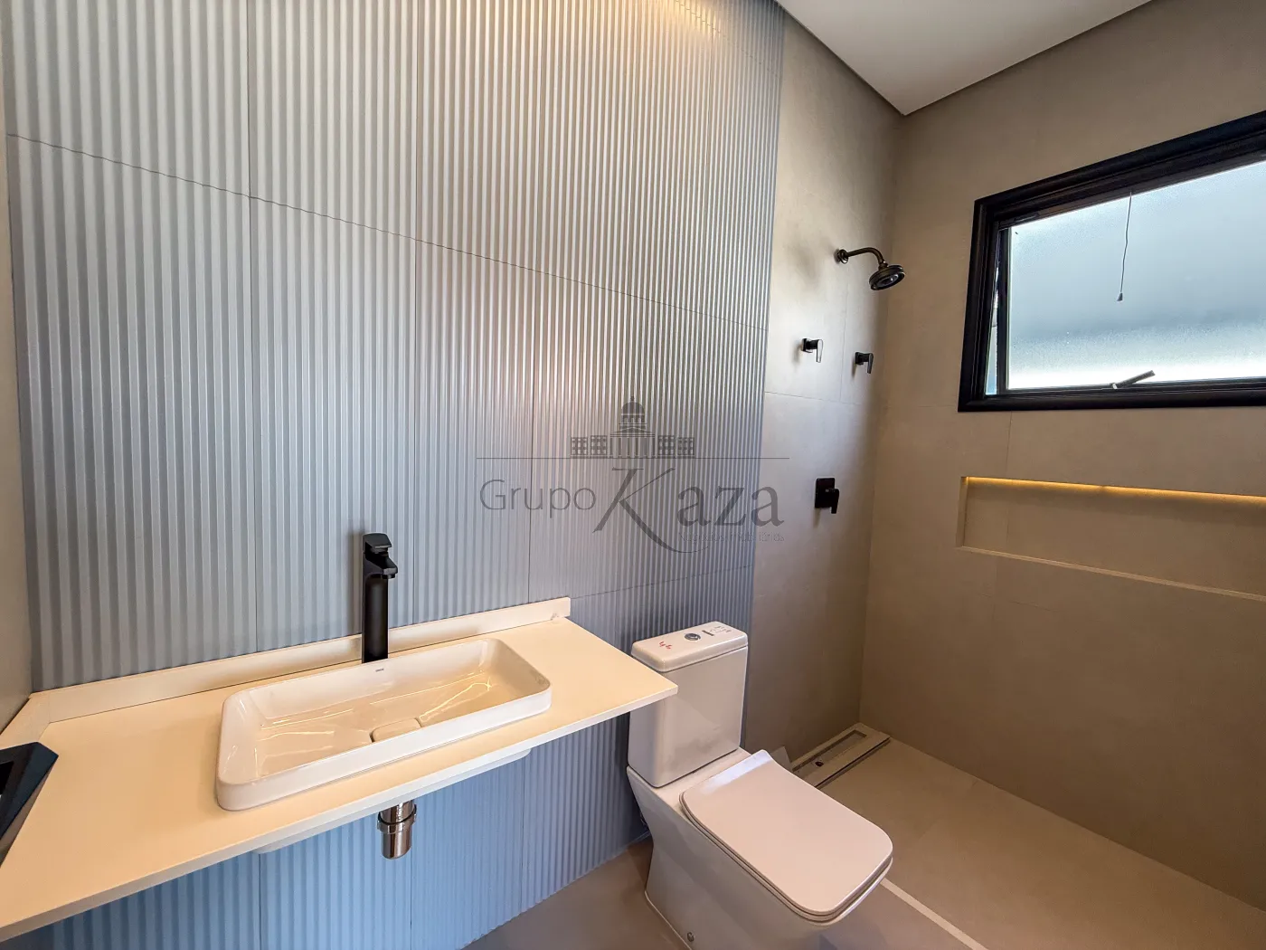 Foto 18 de Casa Condomínio em Jardim do Golfe, São José dos Campos - imagem 18