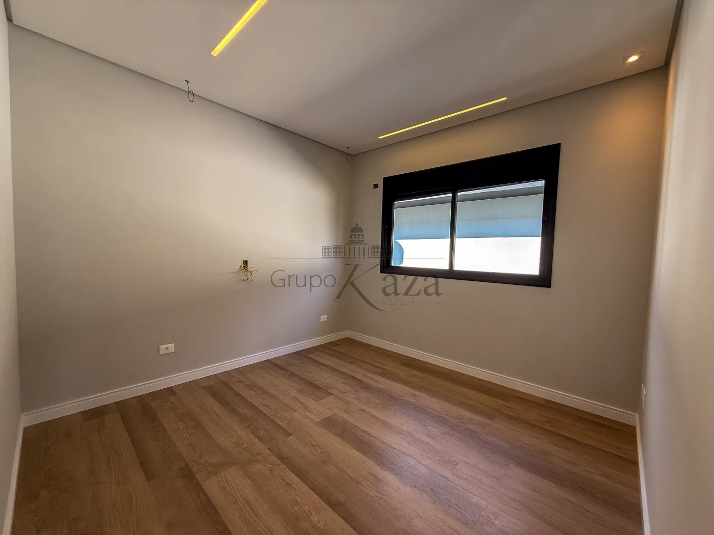 Foto 20 de Casa Condomínio em Jardim do Golfe, São José dos Campos - imagem 20