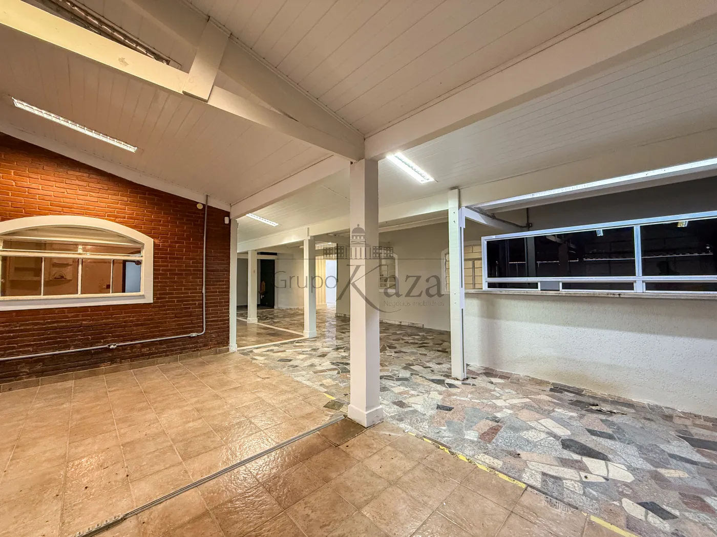 Foto 17 de Casa Padrão em Bosque dos Eucaliptos, São José dos Campos - imagem 17