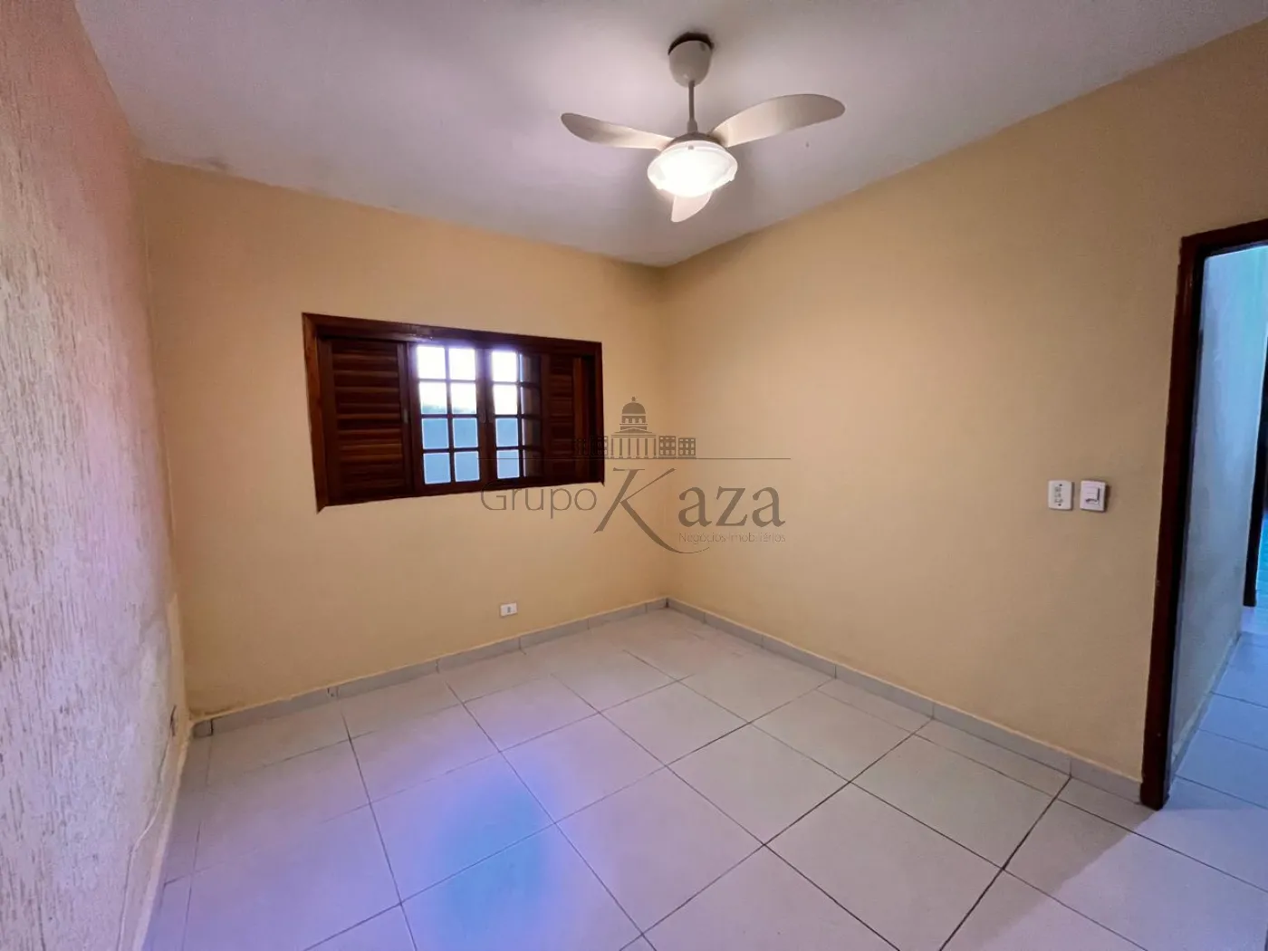 Foto 17 de Casa Geminada em Vila Tesouro, São José dos Campos - imagem 17