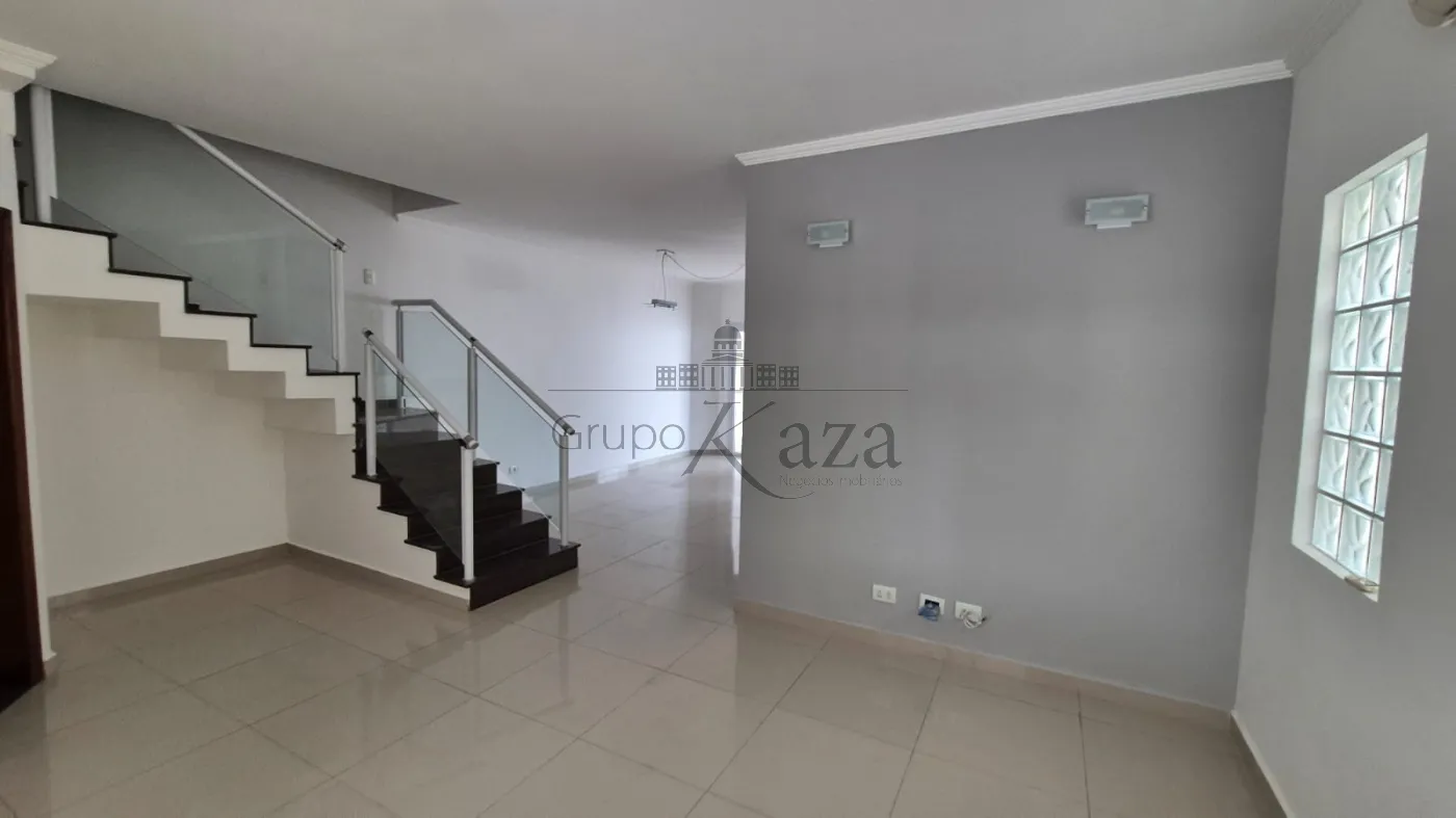 Foto 3 de Casa Condomínio em Jardim Santa Maria, Jacareí - imagem 3