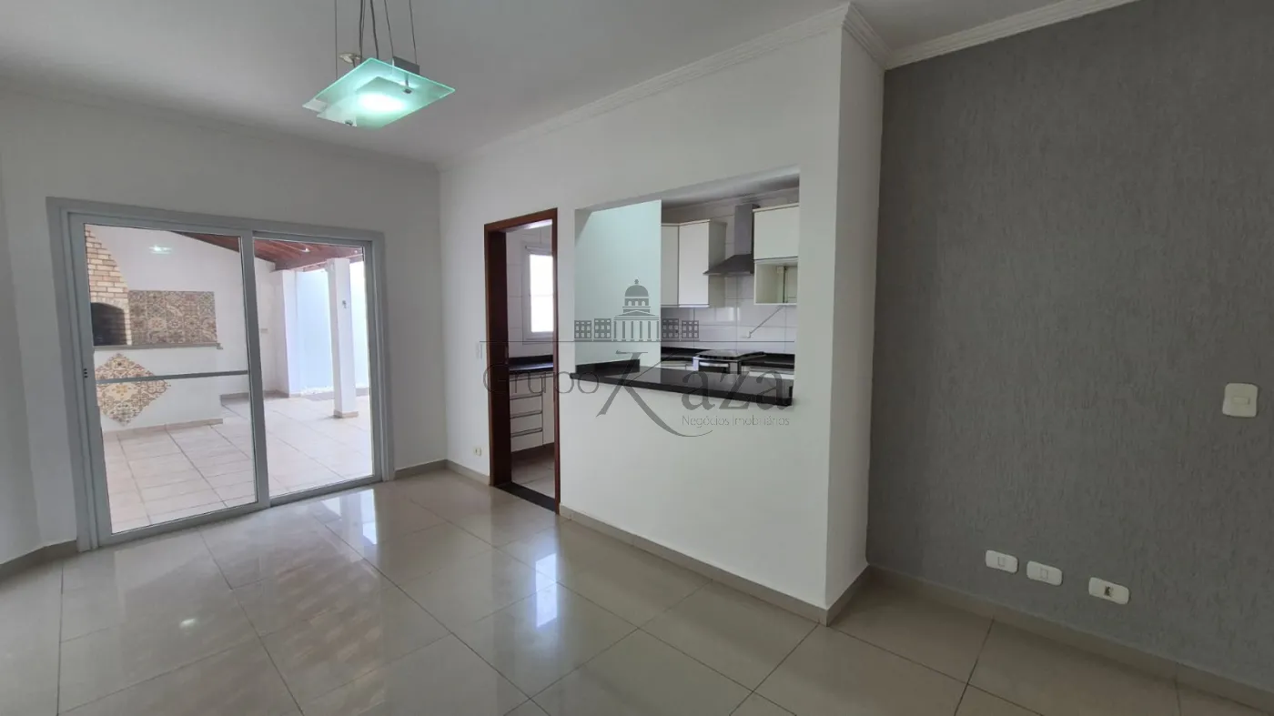 Foto 8 de Casa Condomínio em Jardim Santa Maria, Jacareí - imagem 8