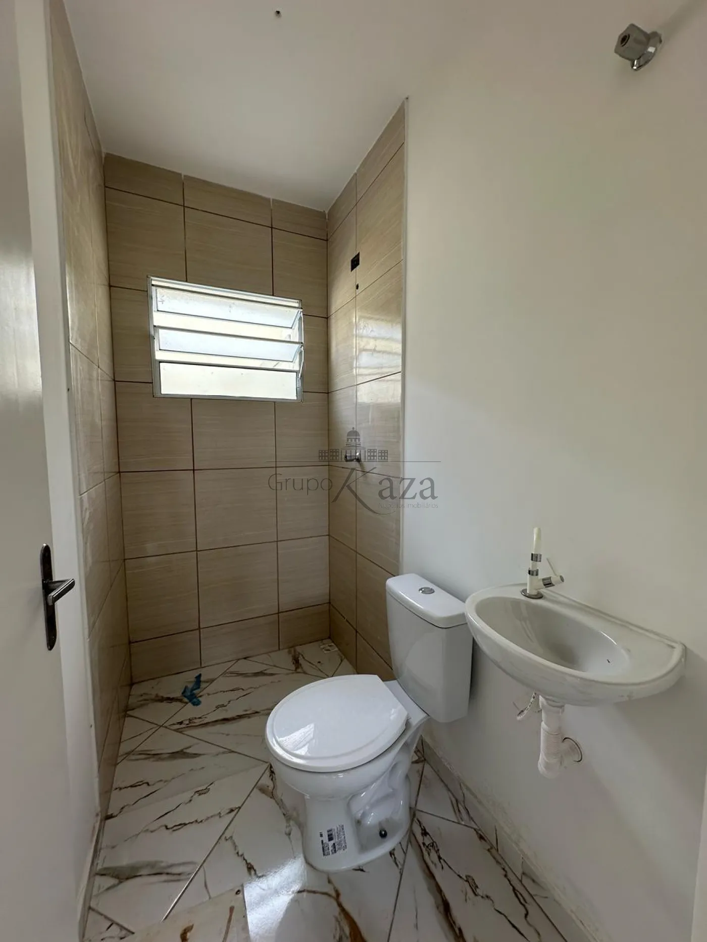 Foto 2 de Casa Condomínio em Jardim Santo Antônio da Boa Vista, Jacareí - imagem 2