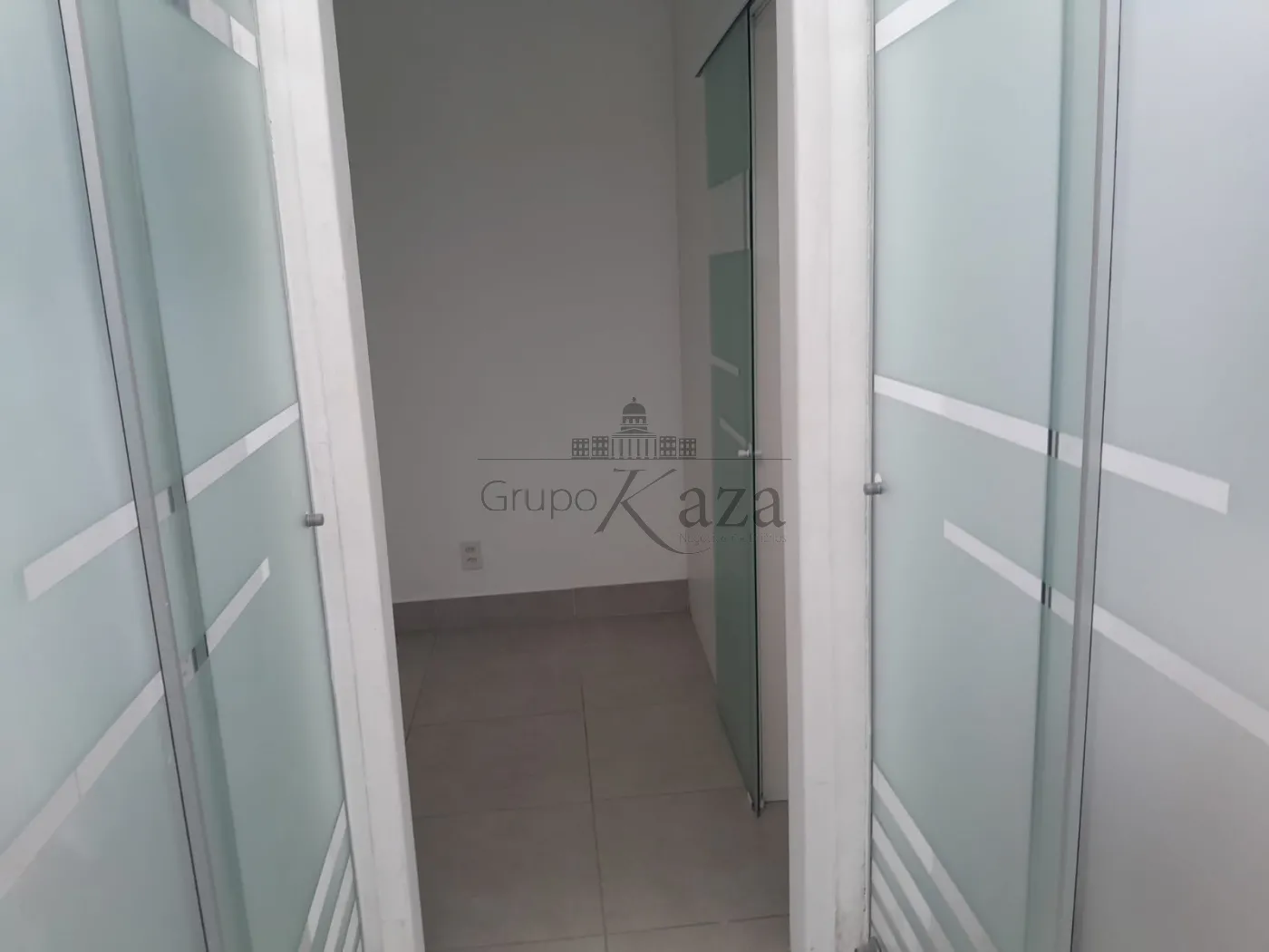 Foto 16 de Comercial Ponto Comercial em Residencial Tatetuba, São José dos Campos - imagem 16