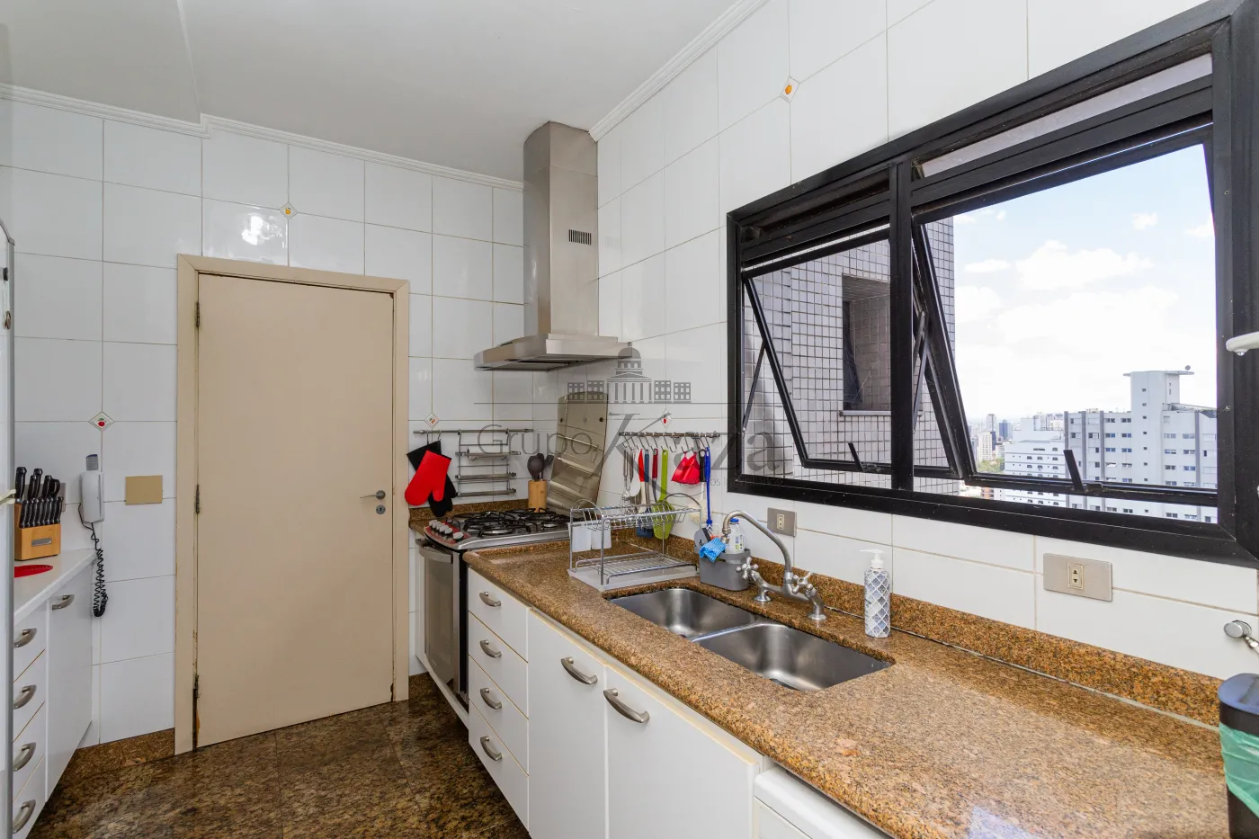 Foto 14 de Apartamento Cobertura Duplex em Aclimação, São Paulo - imagem 14