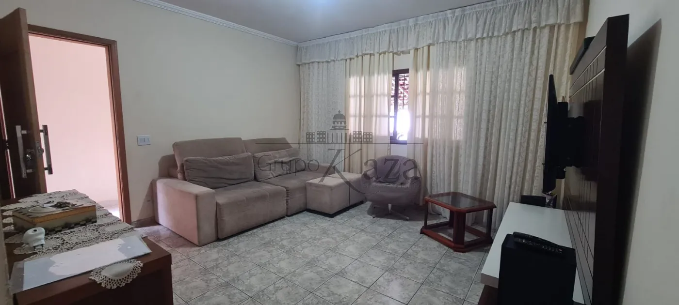 Foto 2 de Casa Sobrado em Jardim Ismênia, São José dos Campos - imagem 2