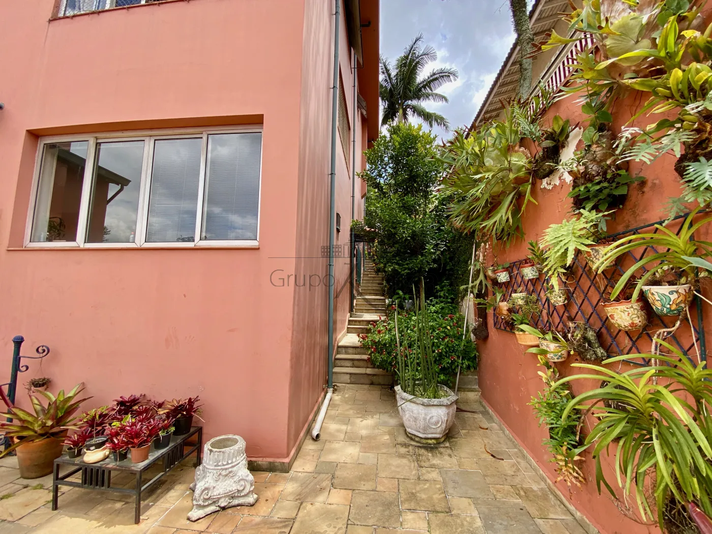 Foto 17 de Casa Padrão em Pacaembu, São Paulo - imagem 17