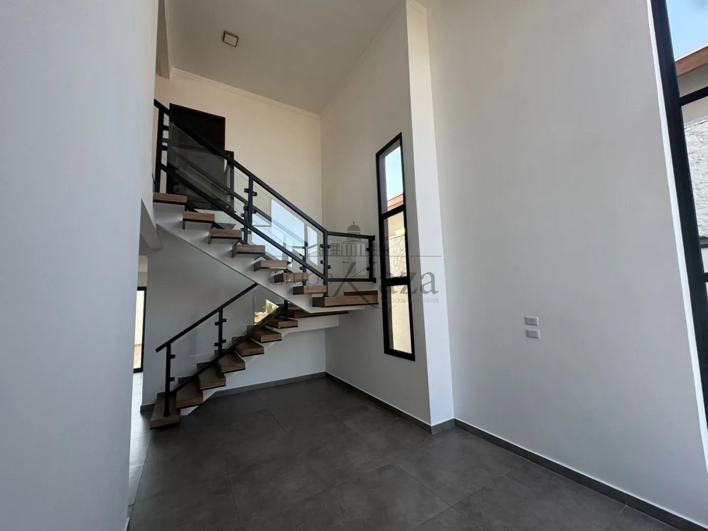 Foto 4 de Casa Condomínio em Condomínio Residencial Mantiqueira, São José dos Campos - imagem 4