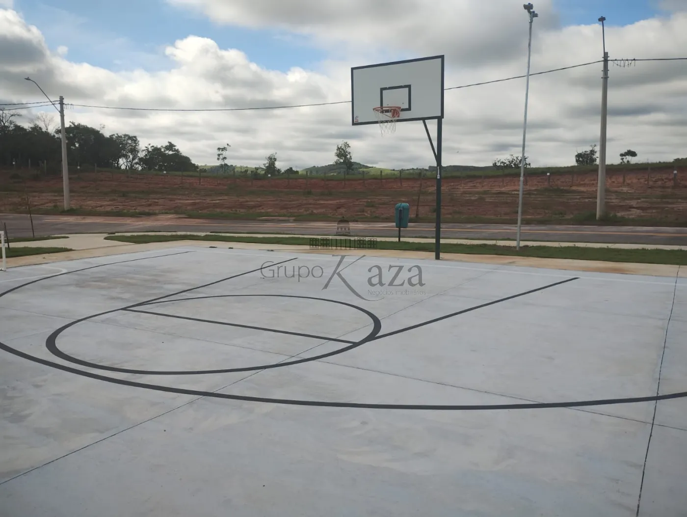 Foto 8 de Terreno Padrão em Vila Amélia, São José dos Campos - imagem 8