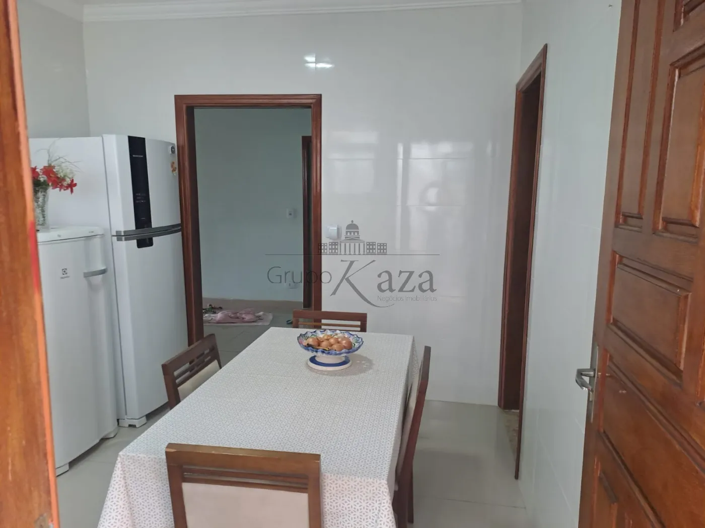 Foto 8 de Casa Padrão em Jardim das Indústrias, São José dos Campos - imagem 8