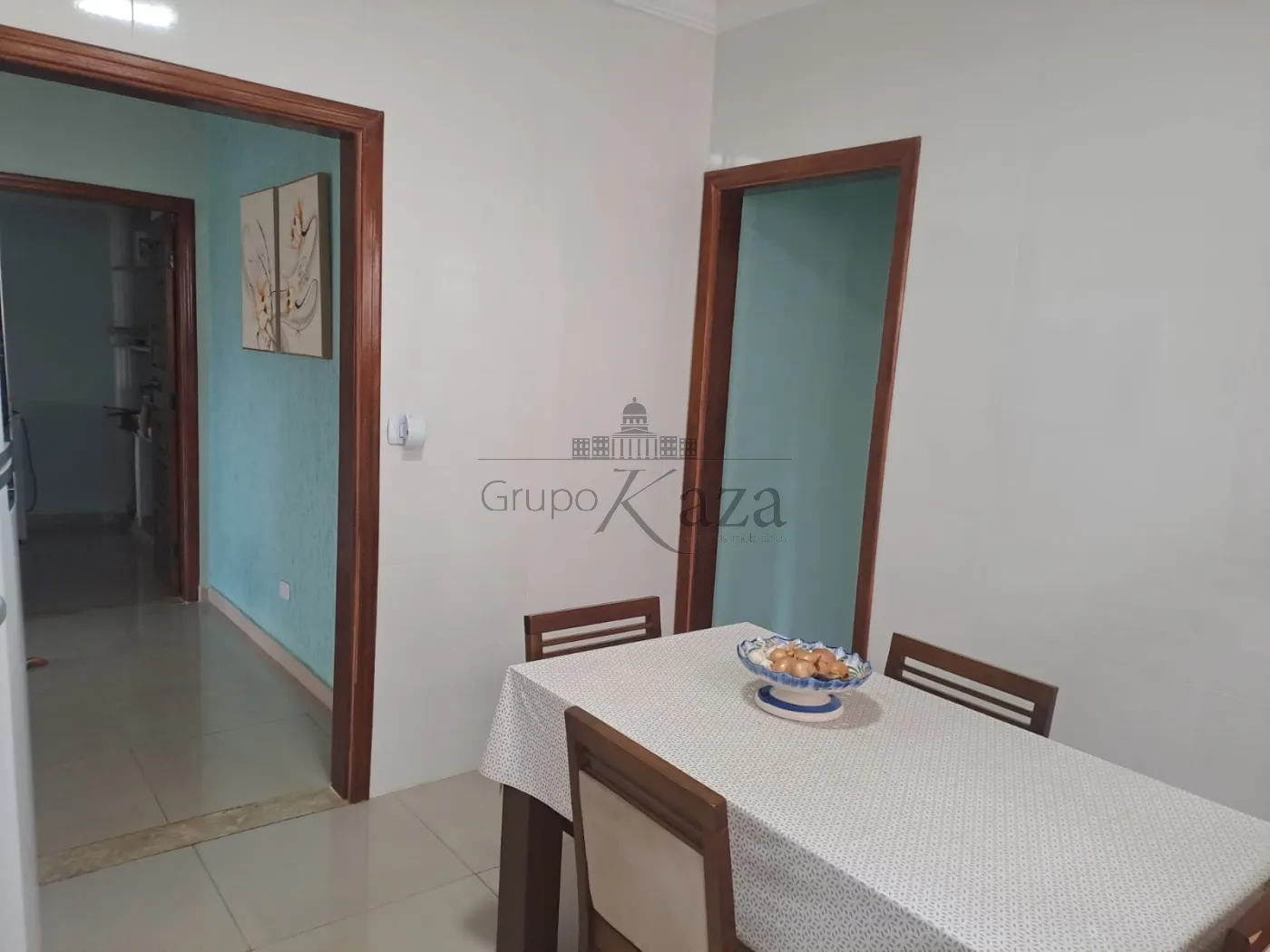 Foto 9 de Casa Padrão em Jardim das Indústrias, São José dos Campos - imagem 9