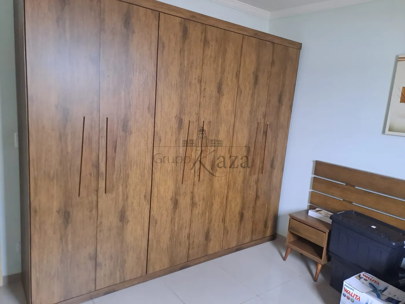 Foto 13 de Casa Padrão em Jardim das Indústrias, São José dos Campos - imagem 13