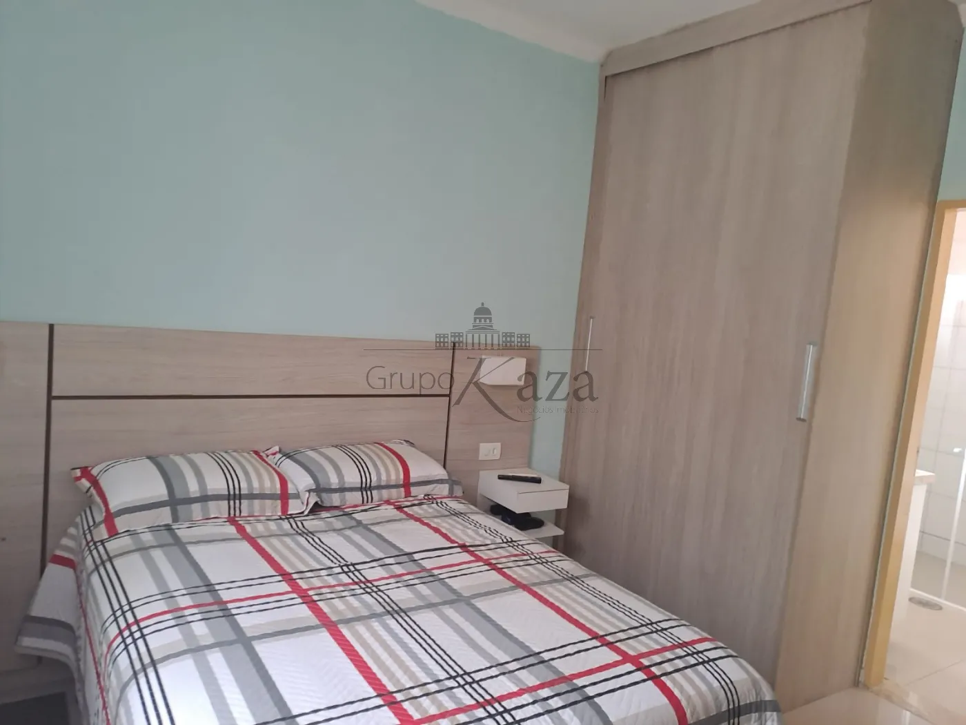 Foto 21 de Casa Padrão em Jardim das Indústrias, São José dos Campos - imagem 21