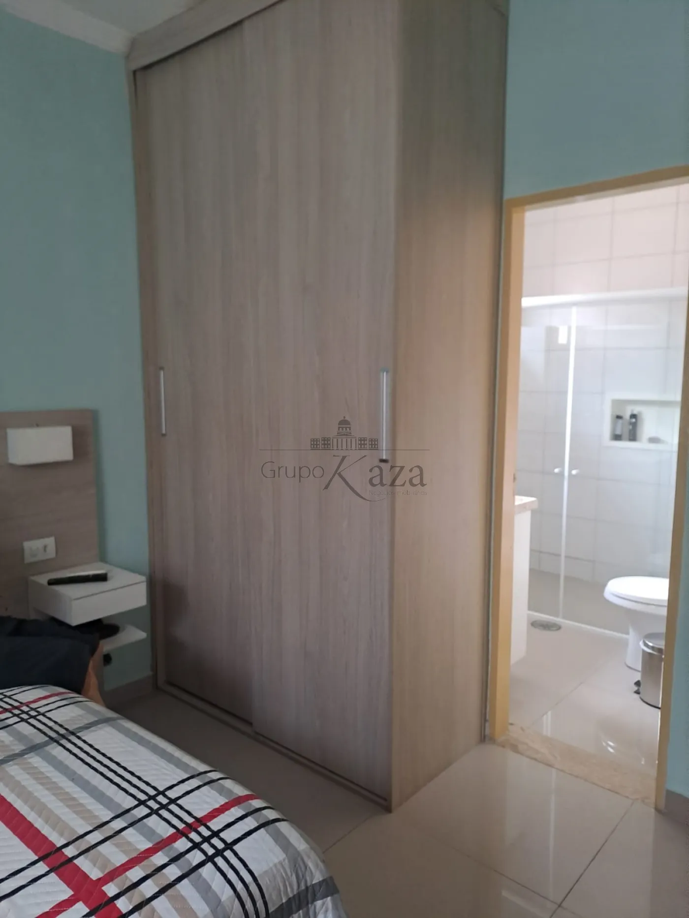 Foto 23 de Casa Padrão em Jardim das Indústrias, São José dos Campos - imagem 23