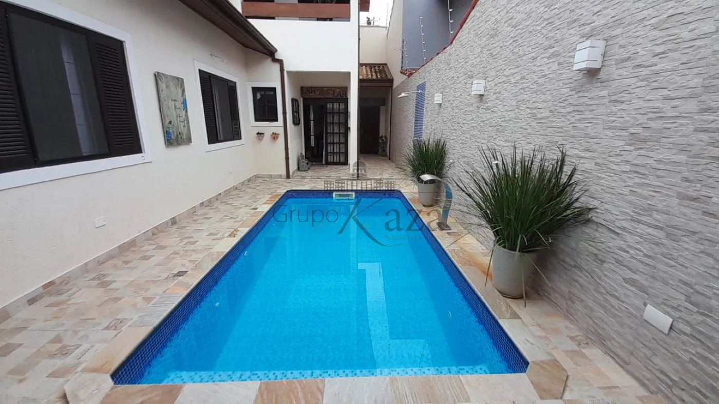 Foto 1 de Casa Térrea em Cidade Jardim, Jacareí - imagem 1