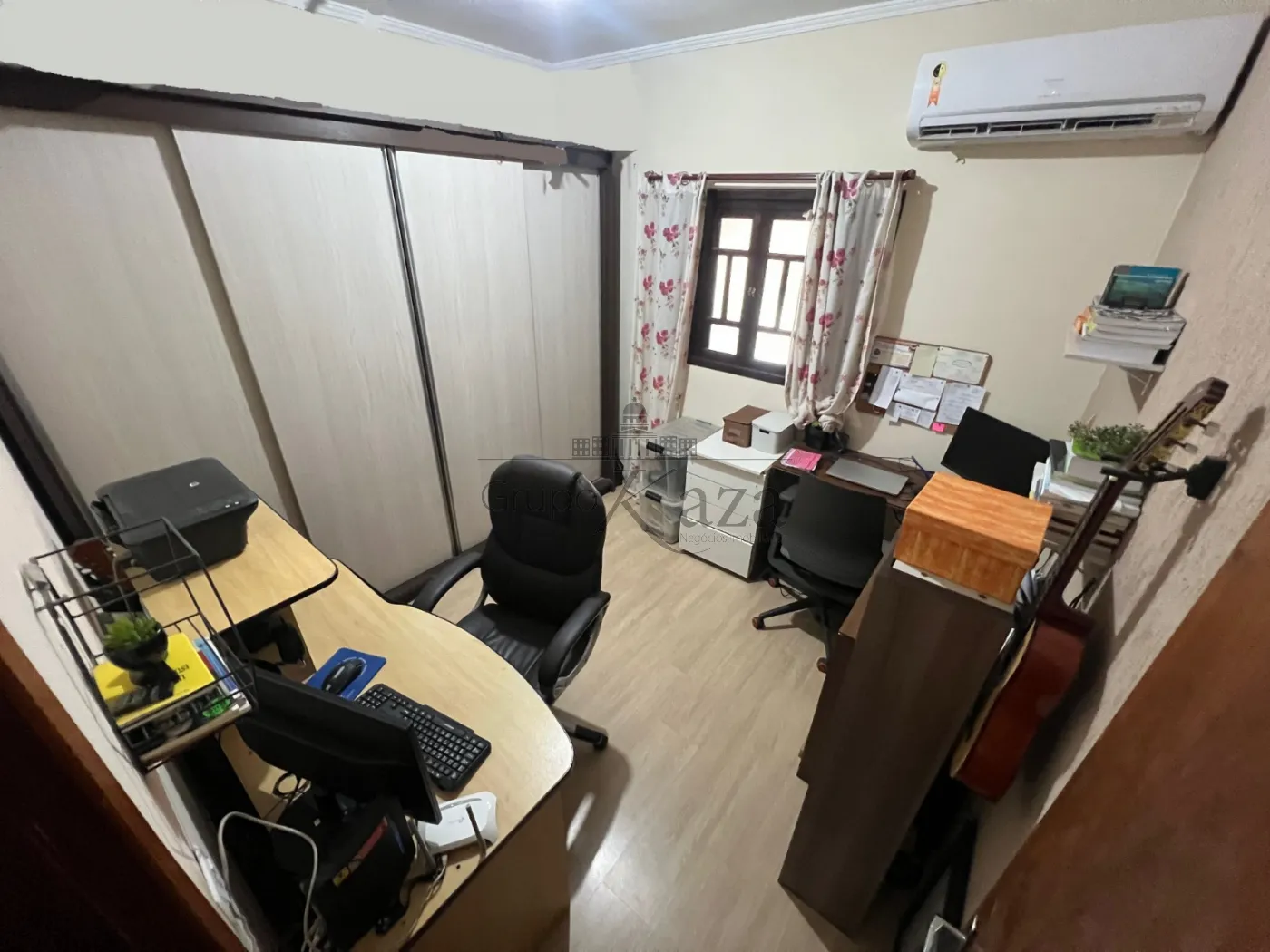 Foto 18 de Casa Padrão em Residencial União, São José dos Campos - imagem 18
