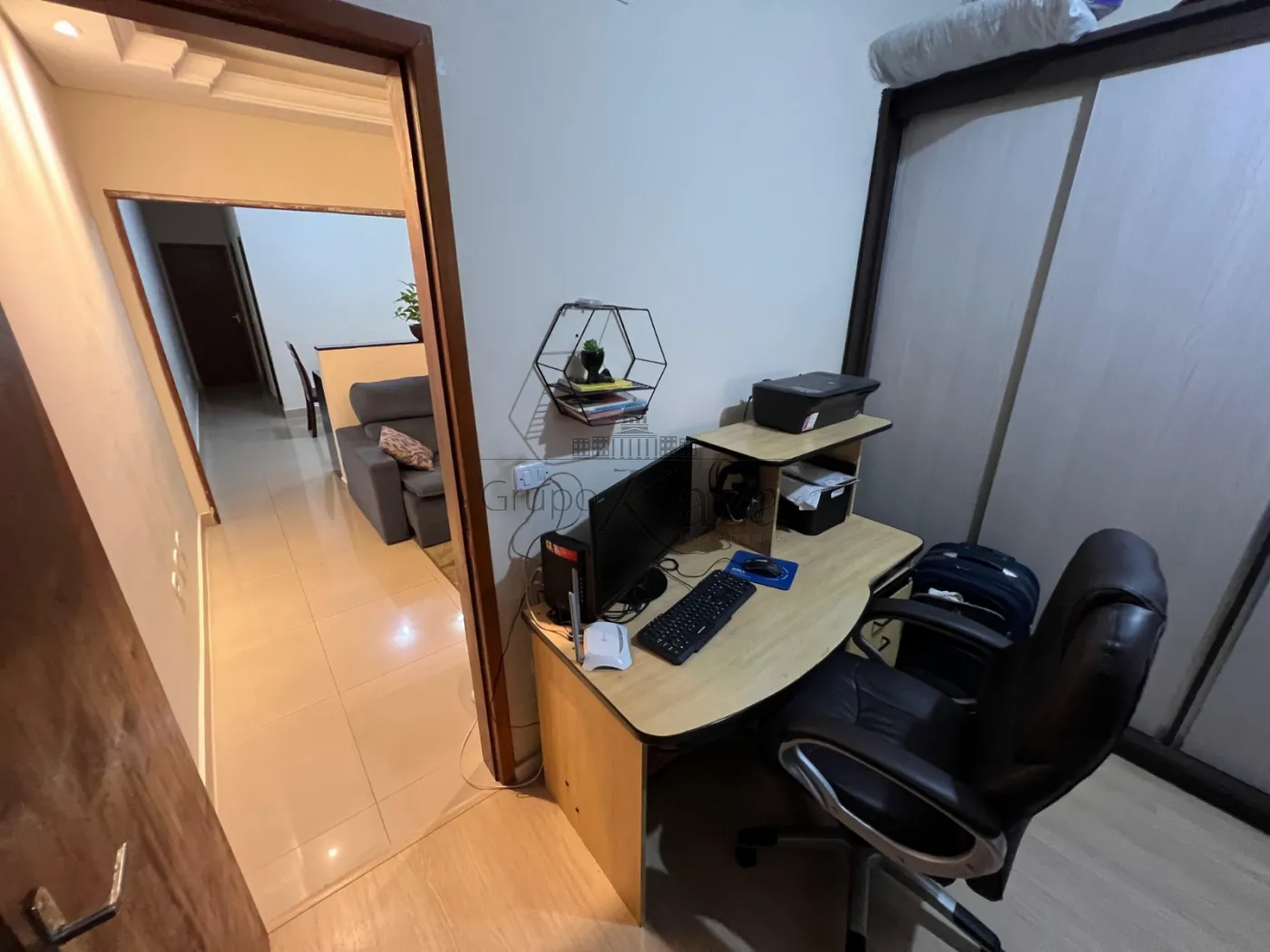 Foto 19 de Casa Padrão em Residencial União, São José dos Campos - imagem 19
