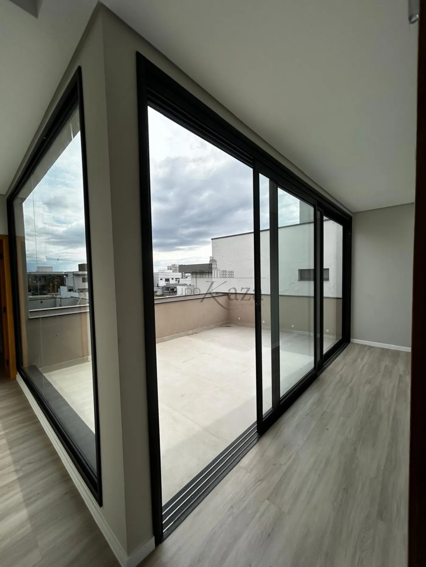 Foto 10 de Casa Condomínio em Bairro Floresta, São José dos Campos - imagem 10