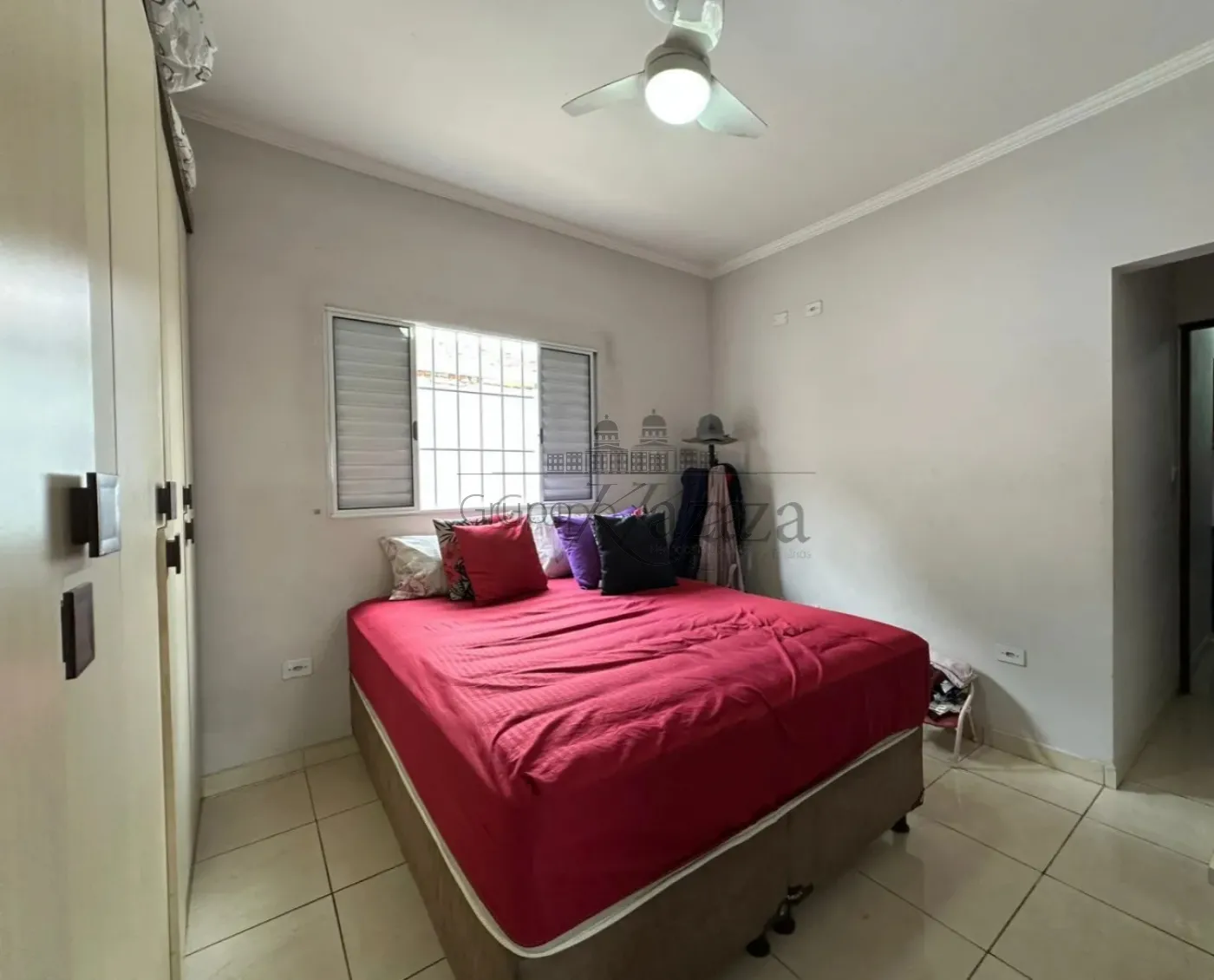 Foto 17 de Casa Comercial  Residencial em Parque Imperial, Jacareí - imagem 17