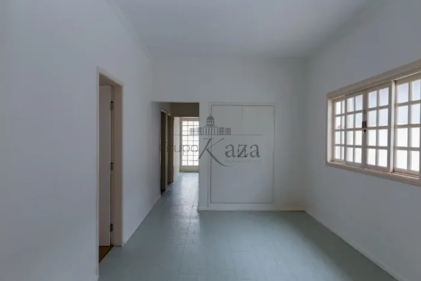 Foto 1 de Casa Padrão em Jardim Bela Vista, São José dos Campos - imagem 1